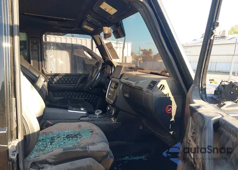 2015 Mercedes-Benz G 63 Amg 4Matic z USA, uszkodzony, nr VIN WDCYC7DF5FX234890